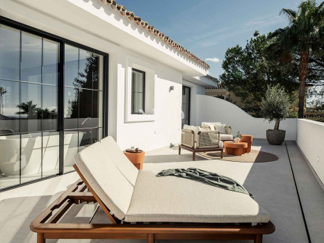 Villa en Nueva Andalucía completamente renovada en venta