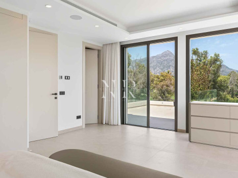 Villa neuve à vendre dans le quartier résidentiel de La Cerquilla