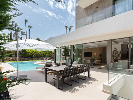Villa neuve à vendre dans le quartier résidentiel de La Cerquilla