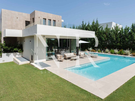 Villa en Urbanización La Cerquilla de reciente construcción en venta