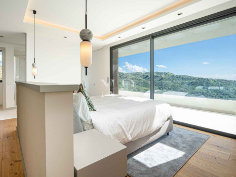 Villa en Lomas de la Quinta de nueva construcción en venta