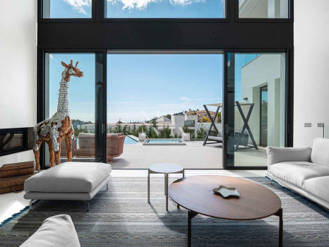 Villa en Lomas de la Quinta de nueva construcción en venta