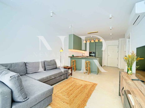 Apartment on the Golden Mile, fully renovated, second line from the beach, available for short-term rental