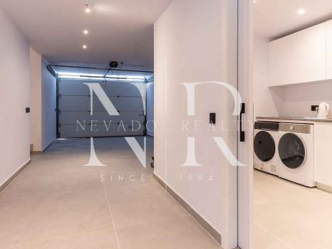 Completely renovated villa for sale in Atalaya Golf