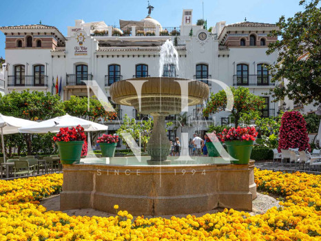 Completely renovated villa for sale in Atalaya Golf