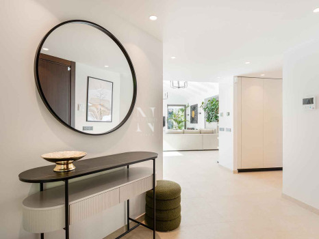 Villa en Urbanización La Cerquilla completamente renovada en venta