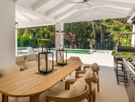 Villa en Urbanización La Cerquilla completamente renovada en venta