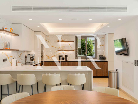 Completely renovated villa for sale in the La Cerquilla residential area