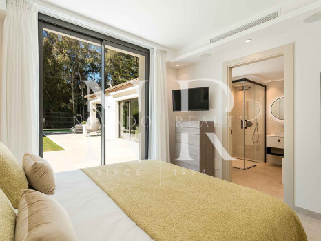 Completely renovated villa for sale in the La Cerquilla residential area
