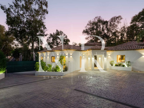 Completely renovated villa for sale in the La Cerquilla residential area