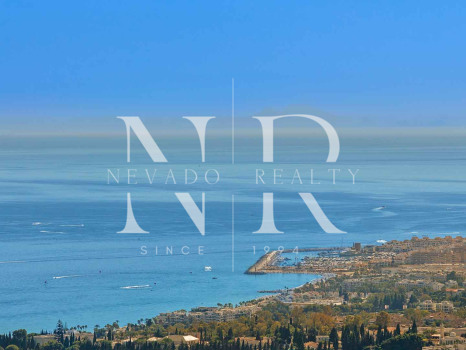 Pareada en Urbanización Meisho Hills con vistas panorámicas al mar en venta