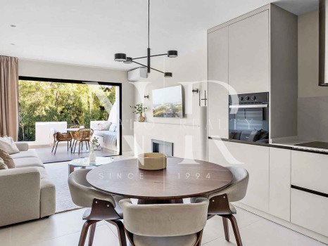 Appartement entièrement rénové à vendre dans le lotissement Las Terrazas