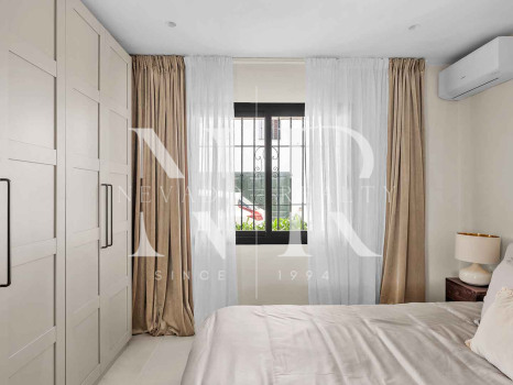 Appartement entièrement rénové à vendre dans le lotissement Las Terrazas