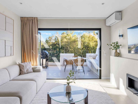 Appartement entièrement rénové à vendre dans le lotissement Las Terrazas