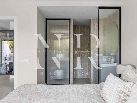 Appartement entièrement rénové à vendre dans le lotissement Las Terrazas