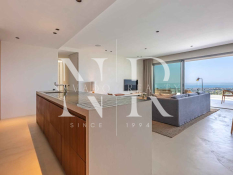 Apartamento en Urbanización Byu Hills con vistas panorámicas al mar en venta