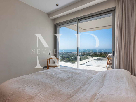 Apartamento en Urbanización Byu Hills con vistas panorámicas al mar en venta