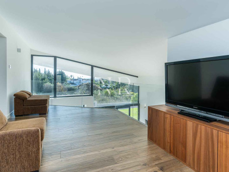 Villa en Bel Air de diseño con vistas al mar en venta