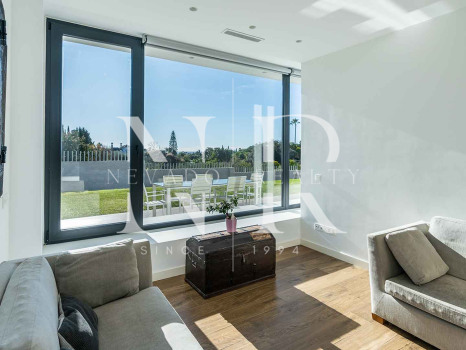 Villa en Bel Air de diseño con vistas al mar en venta