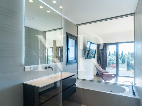 Villa en Bel Air de diseño con vistas al mar en venta