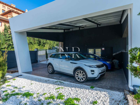 Villa en Bel Air de diseño con vistas al mar en venta
