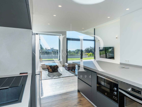 Villa en Bel Air de diseño con vistas al mar en venta