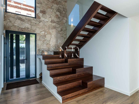 Villa en Bel Air de diseño con vistas al mar en venta