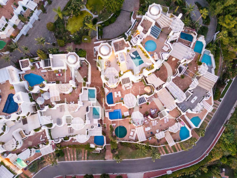 Ático en Urbanización Jardines Colgantes con vistas panorámicas en venta
