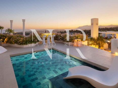 Ático en Urbanización Jardines Colgantes con vistas panorámicas en venta