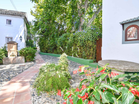 Townhouse for sale in La Virginia Urbanization