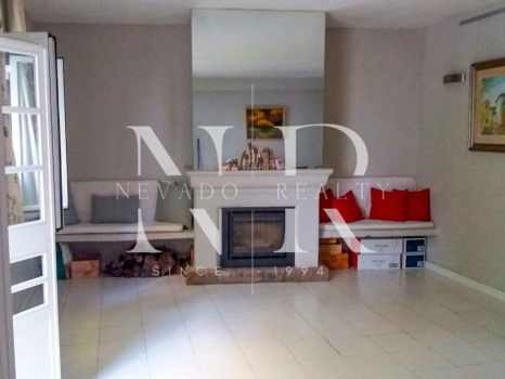 Townhouse for sale in La Virginia Urbanization