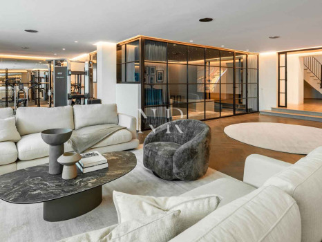 Villa in Marbella Club Golf Resort with panoramic sea views for sale