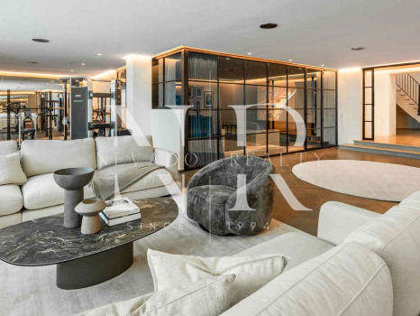 Villa en Marbella Club Golf Resort con vistas panorámicas al mar en venta