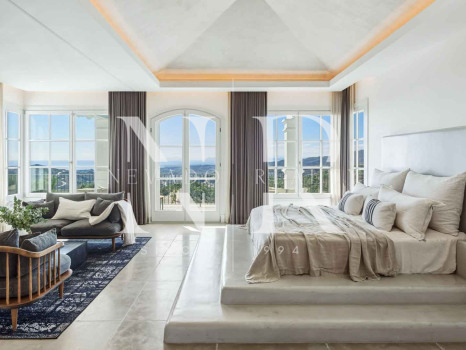 Villa en Marbella Club Golf Resort con vistas panorámicas al mar en venta