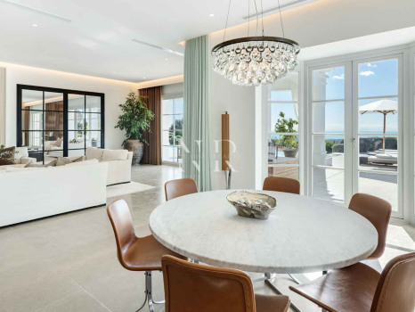 Villa in Marbella Club Golf Resort with panoramic sea views for sale