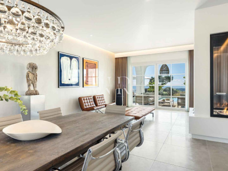 Villa in Marbella Club Golf Resort with panoramic sea views for sale