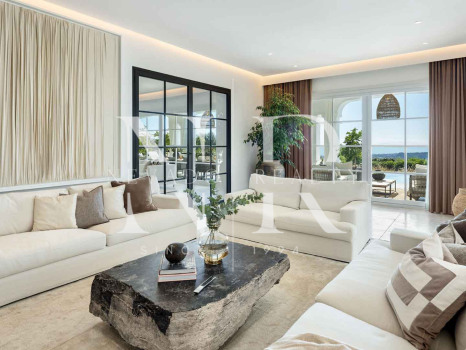 Villa en Marbella Club Golf Resort con vistas panorámicas al mar en venta
