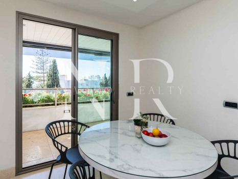 Appartement à vendre dans la résidence Jardines del Príncipe, à quelques minutes de la plage