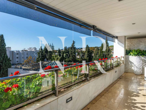 Appartement à vendre dans la résidence Jardines del Príncipe, à quelques minutes de la plage