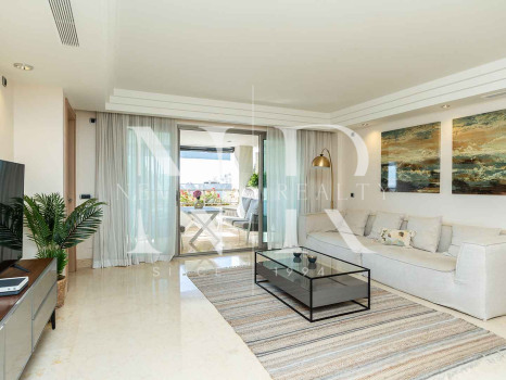Appartement à vendre dans la résidence Jardines del Príncipe, à quelques minutes de la plage