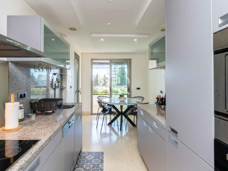 Appartement à vendre dans la résidence Jardines del Príncipe, à quelques minutes de la plage
