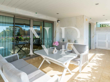 Appartement à vendre dans la résidence Jardines del Príncipe, à quelques minutes de la plage