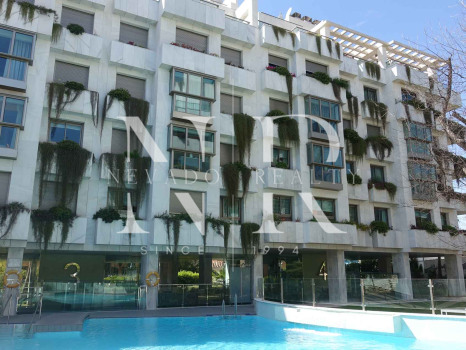 Appartement à vendre dans la résidence Jardines del Príncipe, à quelques minutes de la plage