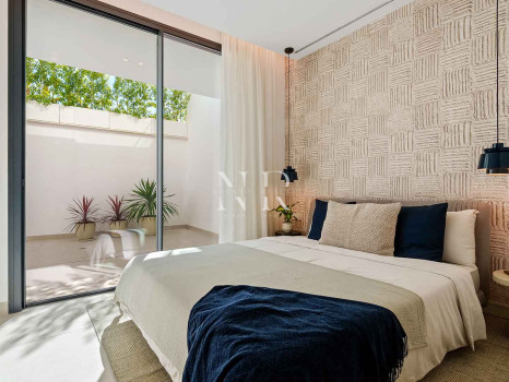 Newly built villa in La Quinta with panoramic sea views for sale