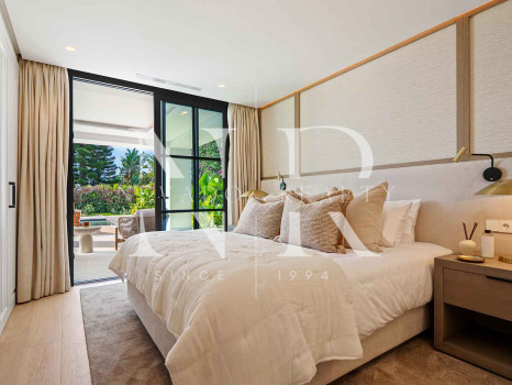Villa en El Herrojo con vistas panorámicas al mar en venta