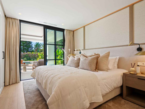 Villa en El Herrojo con vistas panorámicas al mar en venta