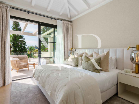 Villa en El Herrojo con vistas panorámicas al mar en venta