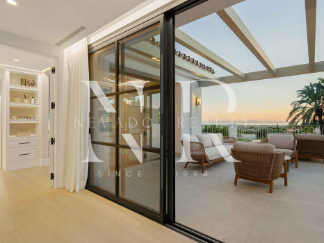 Villa en El Herrojo con vistas panorámicas al mar en venta
