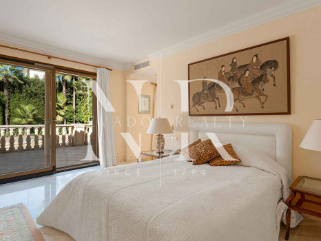 Villa en Nueva Andalucía en venta