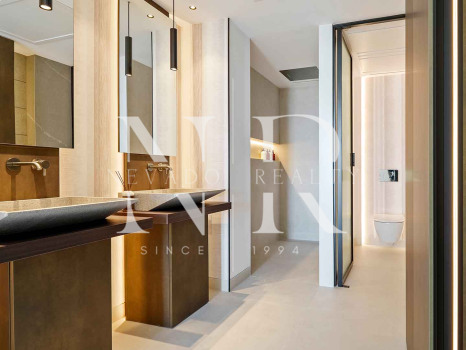 Newly built villa in La Quinta with sea views for sale
